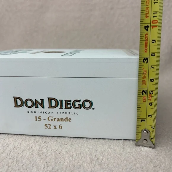 Don Diego Empty Grande Cigar Box with Crest Design White/Teal Dominican Republic - Picture 10 of 10